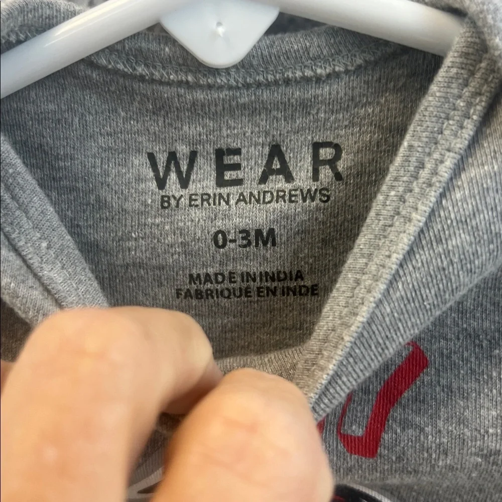 Wear By Erin Andrews gray baby